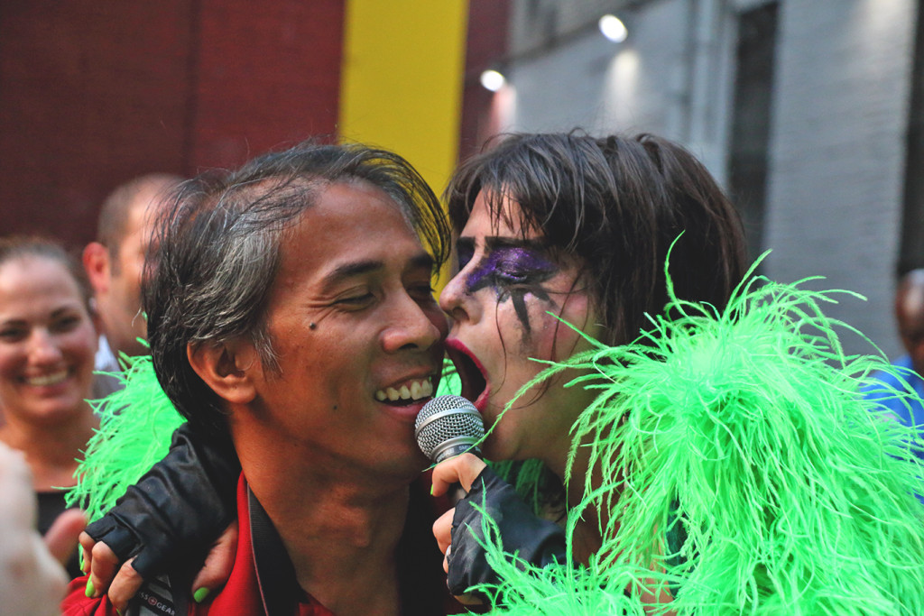 Mother Feather with fan