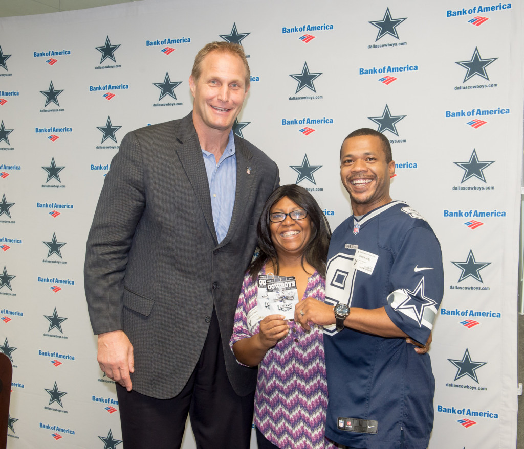 Army Veterans Trista Hopkins-Neal and Phil Robertson, received tickets to last Sunday’s game in Dallas, delivered by US Air Force Veteran and former Cowboy Chad Hennings